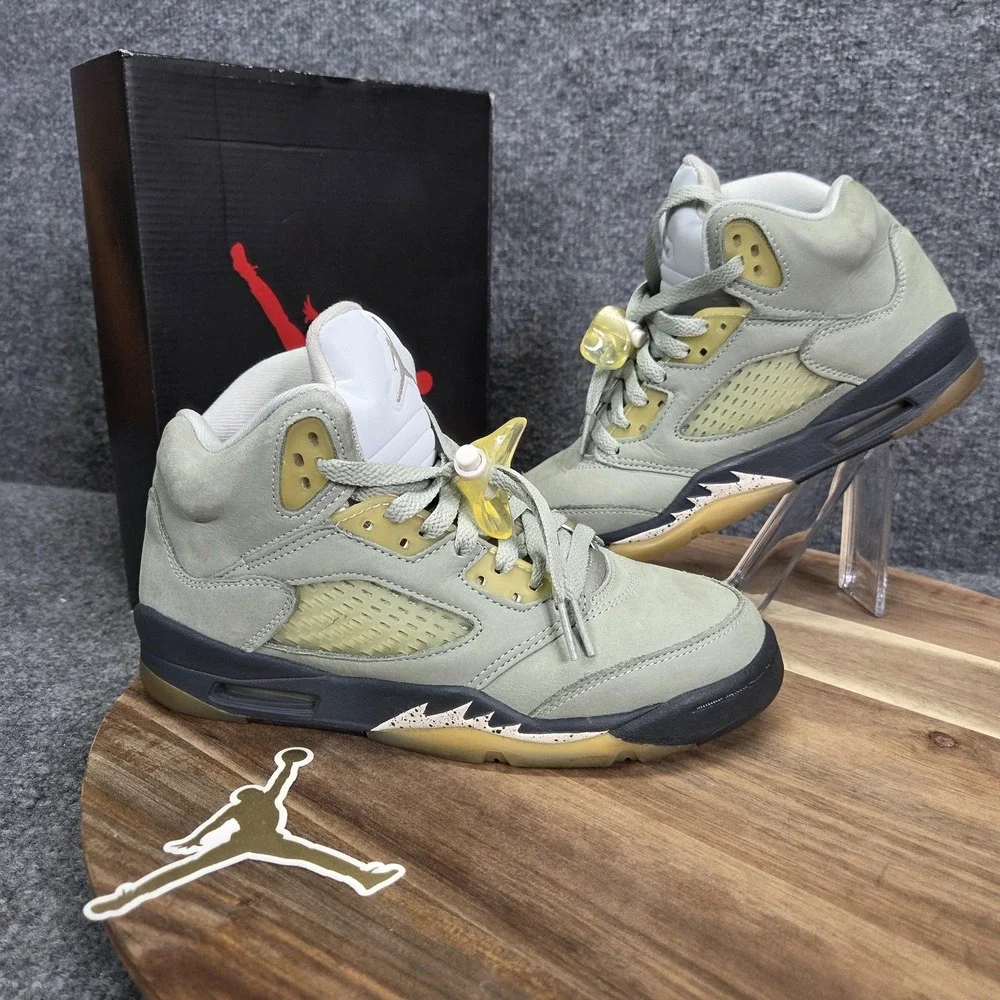 Nike Air Jordan 5 Retro Shoes Youth Size 5Y Jade Horizon Desert Sand 440888-300‎